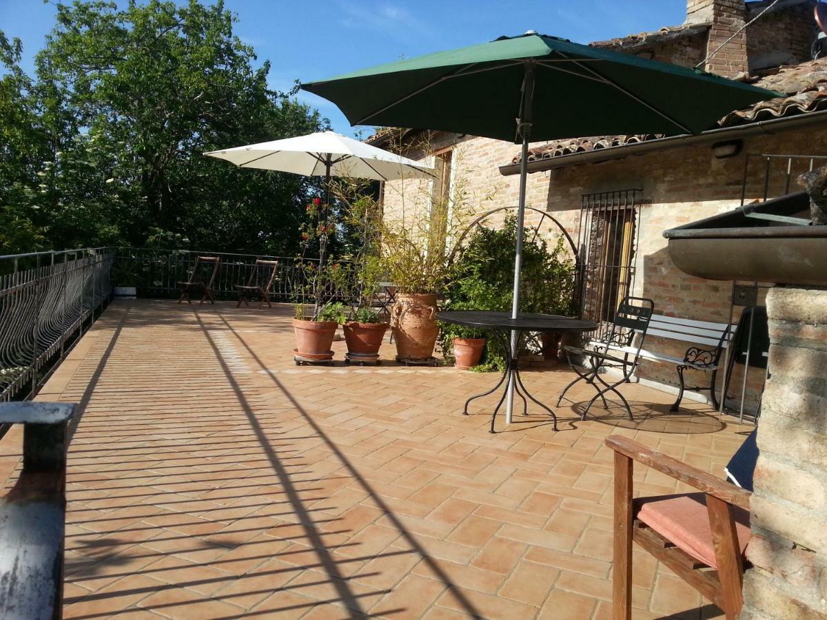 B&B I Canonici Urbino Exteriör bild